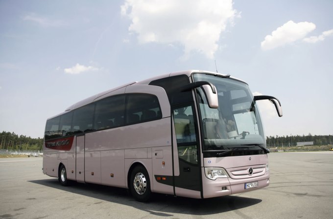 mercedes-benz-bus-05